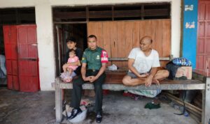 Babinsa Kel. Baranti Jalin Keharmonisan Warga Melalui Komsos