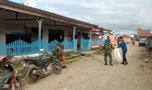 Bersama Membangun Kebersihan: Kerja Bakti Di Pasar Tradisional Amparita