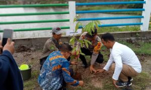 Momentum Peduli Lingkungan: Aksi Tanam Pohon Untuk Bumi Yang Lebih Hijau
