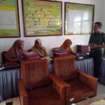 Babinsa Watang Pulu Lakukan Komsos Inspiratif Di SDN 4 Arawa