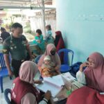 Perangi Stunting: Babinsa Dan Tim Kesehatan Gelar Posyandu