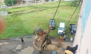 Sensasi Ekstrem Di Diklatsar Pol PP Dan Damkar Sidrap