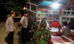 Gempur Kerawanan Kamtibmas : Patroli Gabungan TNI-Polri Di Kec. Dua Pitue