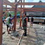 Babinsa Sambangi Tukang Kayu