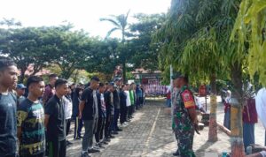 Babinsa Latih PBB Dan Kedisiplinan Peserta Didik Baru