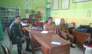 Babinsa Jalin Silaturahmi Dengan Sekolah