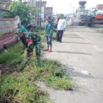 Antusiasme Babinsa: Lingkungan Makin Kinclong!