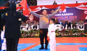 Aksi Spektakuler Kapolri Sigit