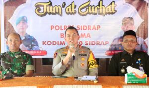 Kapolres Sidrap Sampaikan Pesan Penting di Jumat Curhat