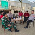 Sinegritas TNI POLRI Sambangi Desa Binaan.