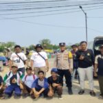 Polisi Sahabat Anak Anggota Polsek Banyusari Ajari Anak Anak Kebaikan