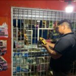 Kring Serse Polsek Banyusari Datangi Toko Jamu Temukan Miras 2 Botol Kecil
