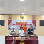 Polres Poso Gelar Konferensi Pers Pengungkapan Kasus Pencurian dengan Kekerasan di Desa Masani