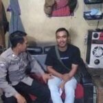 Kegiatan Bhabinkamtibmas Polsek Darangdan Polres Purwakarta Sambang warga masyarakat secara Door to door