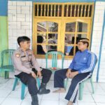 Guna Menjalin Tali Silaturahmi, Bhabinkamtibmas Sambangi Warga Desa Binaan