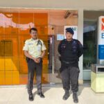 PATROLI BANK BNI, BRIMOB POLDA JABAR INGATKAN SATPAM AGAR WASAPADA TERHADAP TINDAK KEJAHATAN