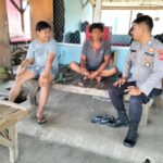 Ngawangkong dengan Bhabinkamtibmas Sampikan keluh kesah terkait kamtibmas.