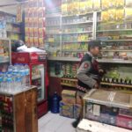 Cegah peredaran Miras Oplosan, Polsek Cileunyi gencar lakukan ops. Pekat miras ke sejumlah Toko/kios Jamu