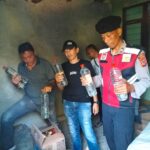 Polresta Cirebon Gelar Razia Miras, Ratusan Botol Miras Diamankan