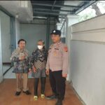 Kegiatan Ibadah Kebaktian Di Gereja Mendapat Pengamanan Personil Polsek Rengasdengklok