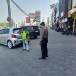 Anggota Sat Samapta Polres Karawang melaksanakan Patroli Perintis Presisi dan Giat Cipta Kondisi KRYD dengan Sasaran Premanisme