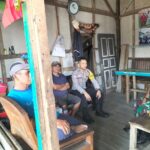 Jalin Sinergitas, Bhabinkamtibmas Karamatmulya Polsek Soreang Bersama Babinsa Giat Silaturahmi Ke Desa Binaan