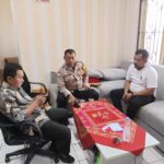 Giat Sambang, Bhabinkamtibmas Jaga Kedekatan dengan Perangkat Desa Margasari