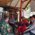 Sinergitas TNI-POLRI, Bhabinkamtibmas Bersama Babinsa Sambangi Warga Binaan Dan Sampaikan Pesan Kamtibmas