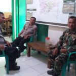 Personil Polsek Cilamaya Sambang Kantor Koramil Cilamaya