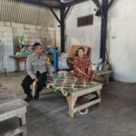 Antisipasi TPPO di Lingkungan Masyarakat, Bhabinkamtibmas Polsek Telagasari Sampaikan Himbauan