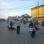 Pelayanan Kepada Masyarakat, Unit Lantas Polsek Baleendah lakukan Pengaturan Lalin