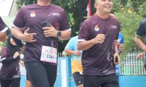 Lari Bersama Menuju TPS: Kapolres Sidrap Bersama Rakyat