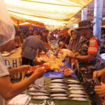 Babinsa Jaga Harga, Warga Tenang!
