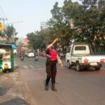 Yanmas sore Jajaran Unit Samapta Polsek Ujungberung Cegah Kemacetan.