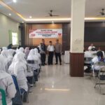 Sinegritas TNI POLRI monitoring giat donor darah di Pesantren Nurul Iman kelurahan cibaduyut wetan