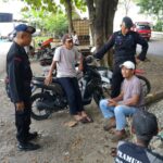BRIMOB JABAR BERIKAN RASA AMAN KEPADA WARGA DENGAN LAKUKAN PATROLI HARKAMTIBMAS TERPADU.