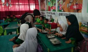 Polisi Hadir Bagi Gizi Sehat di Sekolah!
