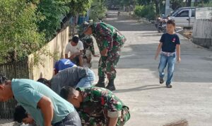 Kompak Bersih-Bersih Bareng TNI!