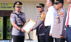 Fantry Beri Penghargaan: Semangat Baru Polres Sidrap