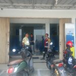 Anggota Polsek Batujaya Sambangi Scurity Bank BJB Unit Batujaya guna Menyampaikan Himbauan Kamtibmas