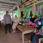 Waspada Gukamtibmas, Bhabinkamtibmas Polsek Telagasari Sosialisasikan Layanan Polisi 110