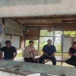 Polsek Rengasdengklok Giat Patroli Siang Sekaligus Sosialisasikan TPPO Kepada Masyarakat