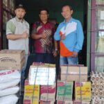 PT Mora Niaga Jaya Beri Bantuan Sembako Korban Banjir