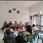 Sinergitas TNI-Polri di Pangkalan, Hadiri Rapat Minggon di Kantor Desa Ciptasari