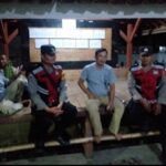 Ngawangkong Satkamling Patroli Połsek Cilamaya Sembari Pembinaan