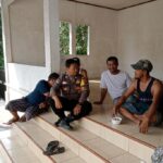 Bhabinkamtibmas Polsek Telukjambe Timur Giat Cooling System di Bale Sawala