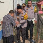 Berbagi Kepedulian Korban Kecelakaan Lalu Lintas, Kapolres Subang beserta Keluarga Besar Polres Subang Berikan Santunan