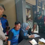 Bhabinkamtibmas Desa Ibun Polsek Ibun Sosialisasikan Pilkada Damai