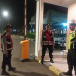 Patroli Połsek Cilamaya Himbau Kantibmas Security Pengeboran Pertamina di Desa Langgensari