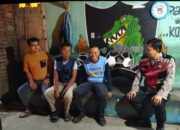 Polsek Telukjambe Barat Gelar Patroli Dialogis, Jangkau Kampung Kobakbiru